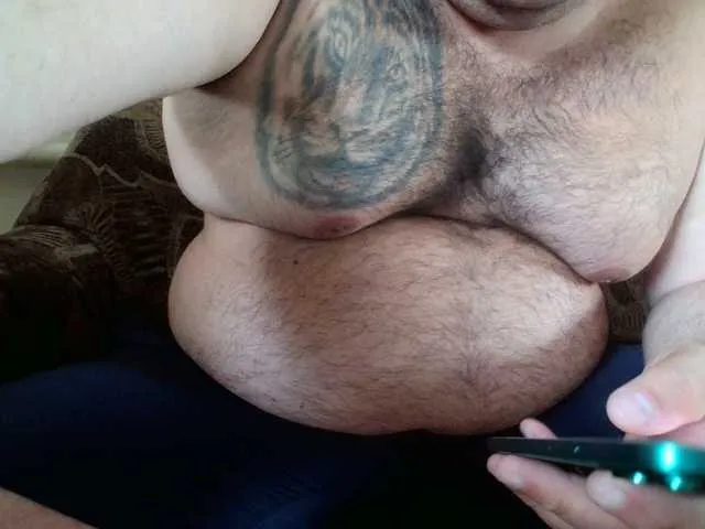 Live sex webcam photo for boy123023 #278184148