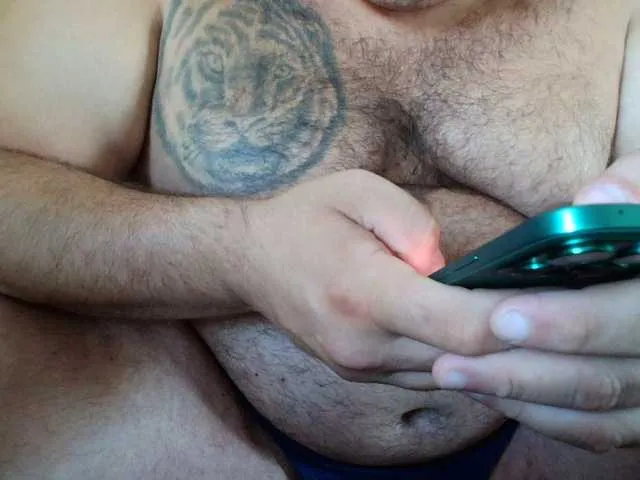 Live sex webcam photo for boy123023 #278290915