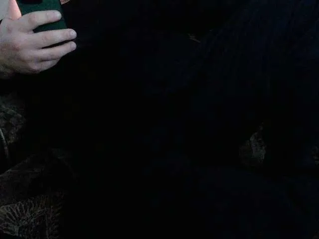 Live sex webcam photo for boy123023 #290248834