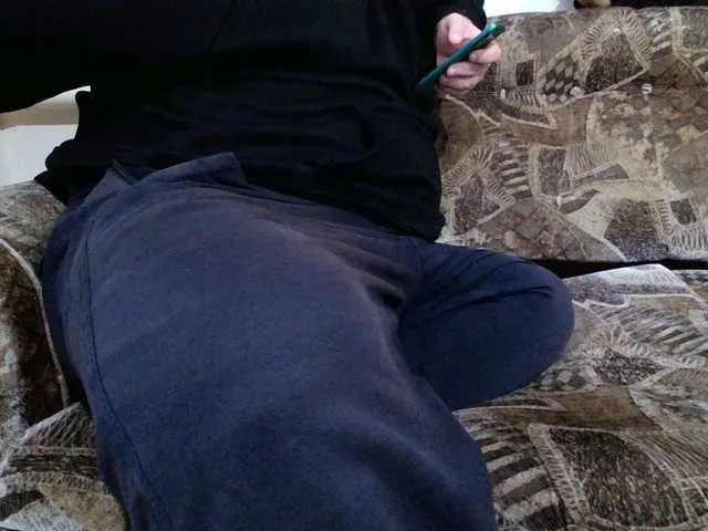 Live sex webcam photo for boy123023 #290348665