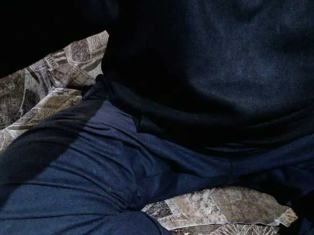 Live sex webcam photo for boy123023 #290508020