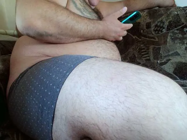 Live sex webcam photo for boy123023 #291369396