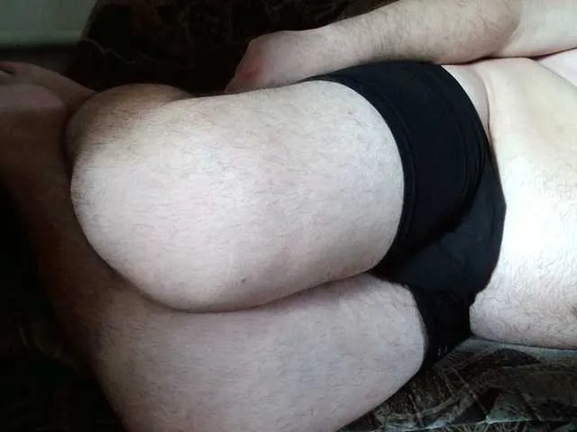 Live sex webcam photo for boy123023 #291527762