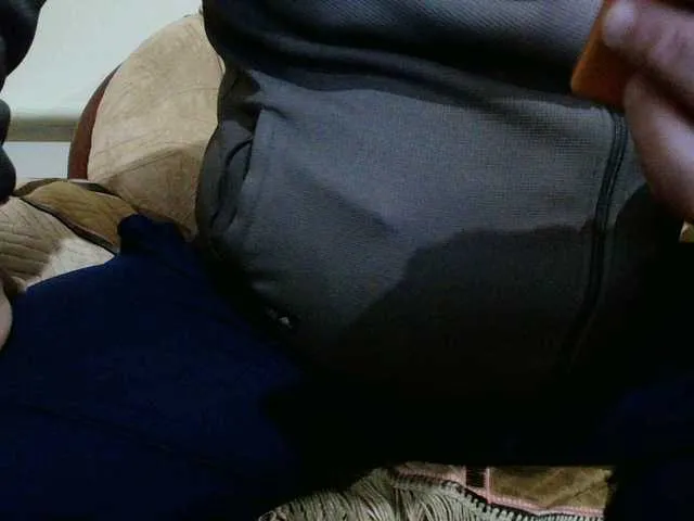 Live sex webcam photo for boy123023 #292143966