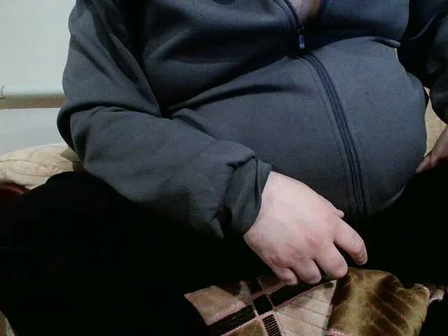 Live sex webcam photo for boy123023 #292330526