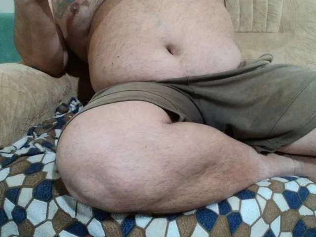 Live sex webcam photo for boy500 #294172455