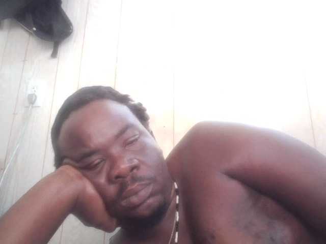 Live sex webcam photo for boycool885 #278301186