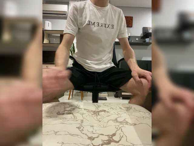 Live sex webcam photo for boydrochka1 #278051263