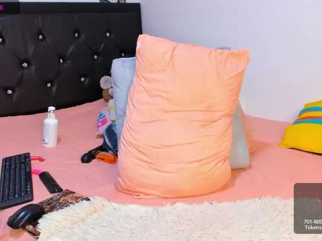 Live sex webcam photo for brandybrow #276738827