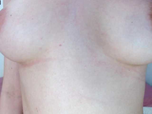 Live sex webcam photo for braziliangirl191 #276770433