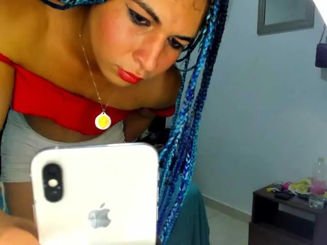 Live sex webcam photo for brenda-sofia #292131601