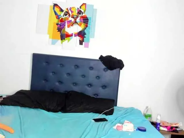 Live sex webcam photo for brenda-sofia #292264695