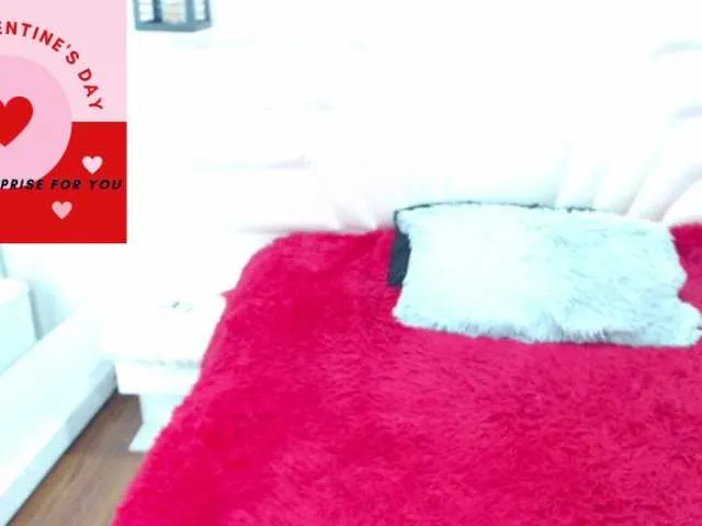 Live sex webcam photo for Brenda-star #272375861
