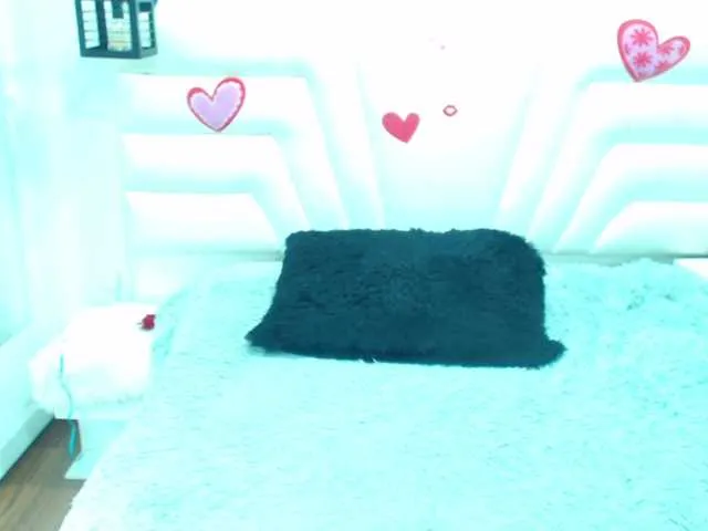 Live sex webcam photo for Brenda-star #272754941