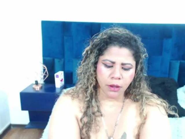 Live sex webcam photo for Brenda-star #273161409