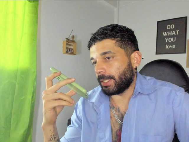 Live sex webcam photo for brettcolt #277222242