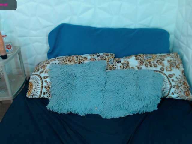 Live sex webcam photo for briana-kisses #272955516