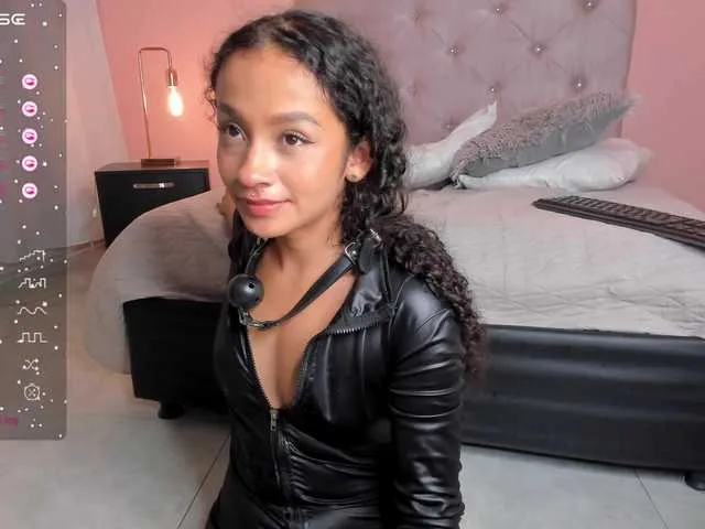 Live sex webcam photo for brianathompson #277732858