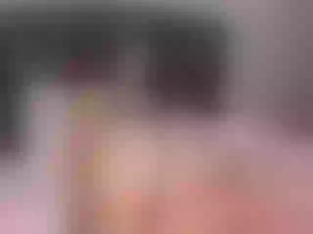 Live sex webcam photo for brigitte-brown18 #275553785