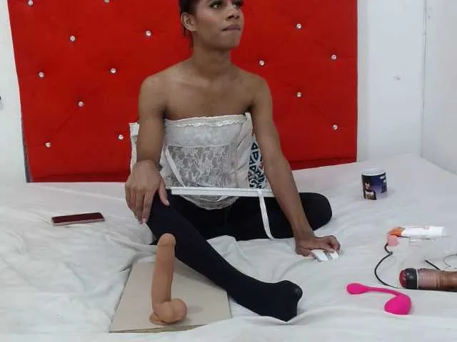 Live sex webcam photo for brihanna56 #276443470