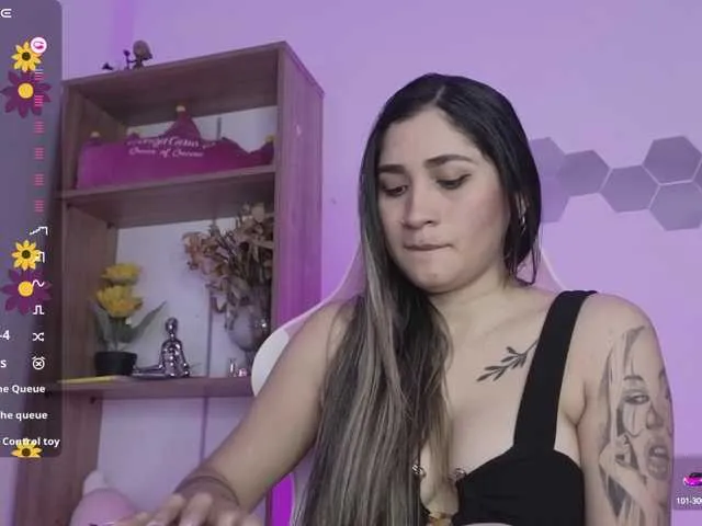 Live sex webcam photo for britt-grey #290632211
