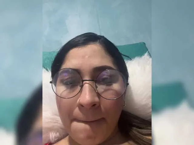 Live sex webcam photo for britt-grey #290658247