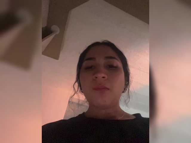 Live sex webcam photo for britt-grey #292101879