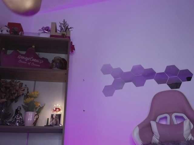 Live sex webcam photo for britt-grey #292204981