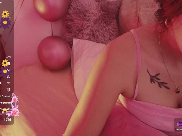 Live sex webcam photo for britt-grey #292208650