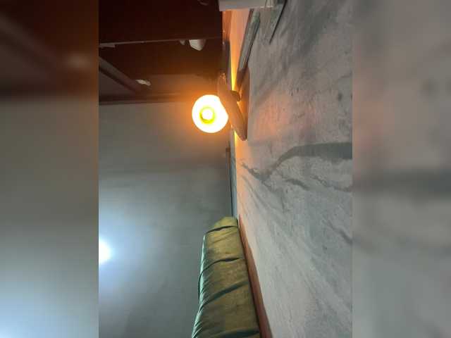 Live sex webcam photo for britt-grey #292286720