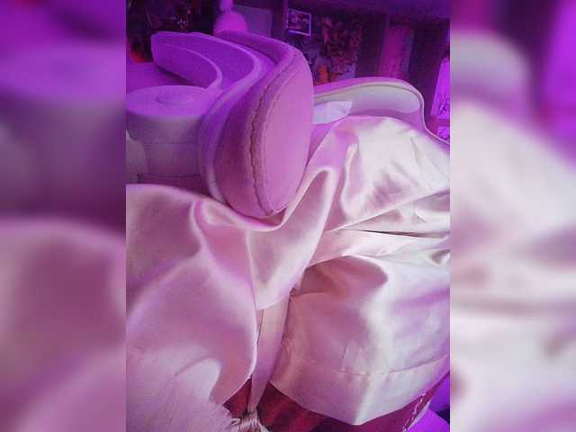 Live sex webcam photo for britt-grey #292310679