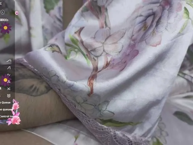 Live sex webcam photo for britt-grey #292393170