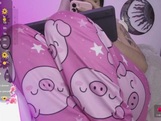 Live sex webcam photo for britt-grey #292401349