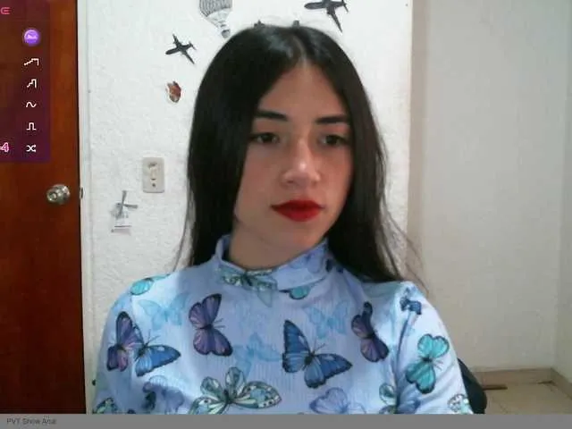 Live sex webcam photo for brittany2023 #291198543