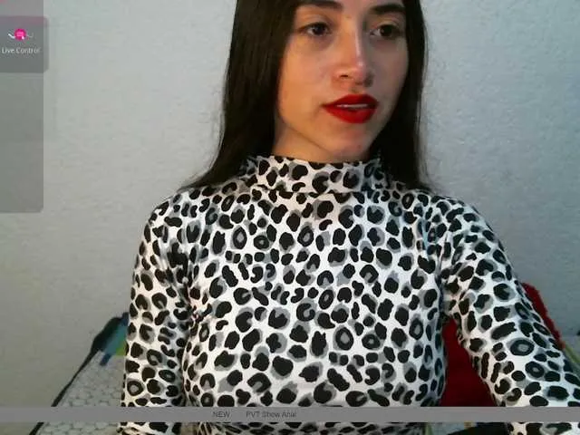 Live sex webcam photo for brittany2023 #291494274