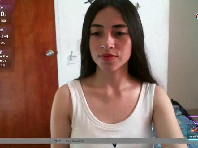 Live sex webcam photo for brittany2023 #292400946