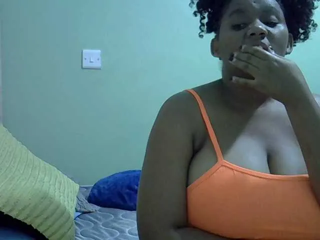 Live sex webcam photo for brownebony- #291347785