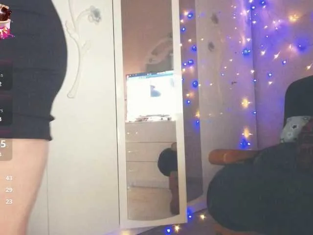 Live sex webcam photo for brunetochka77 #290351062