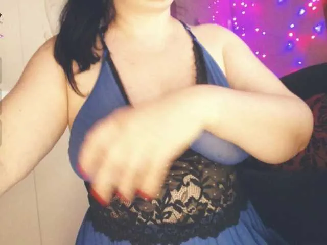 Live sex webcam photo for brunetochka77 #290449556