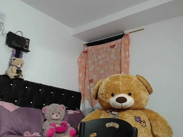 Live sex webcam photo for brytany05 #290338972