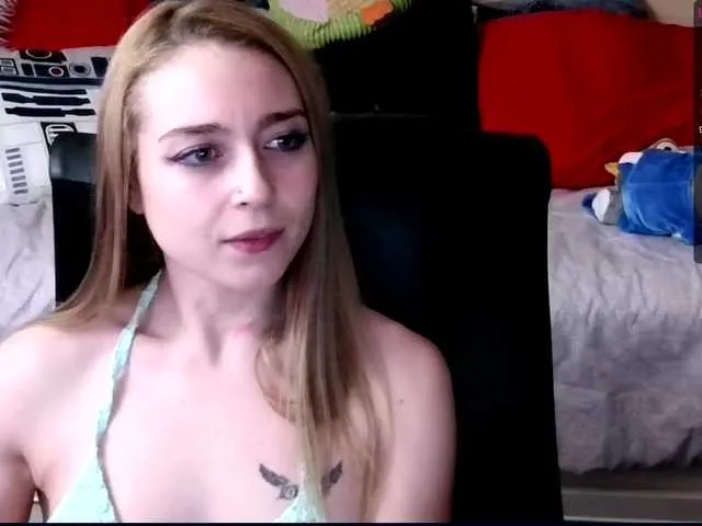 Live sex webcam photo for bubblybubbles #272314080