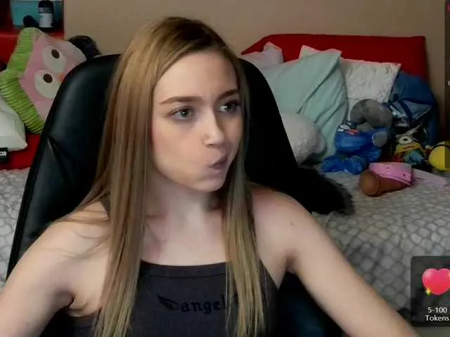 Live sex webcam photo for bubblybubbles #272658978