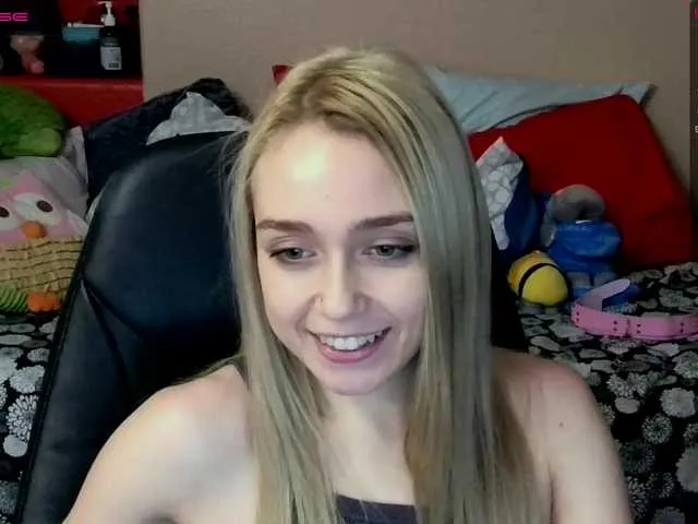 Live sex webcam photo for bubblybubbles #272826791