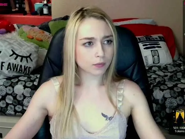 Live sex webcam photo for bubblybubbles #273250173