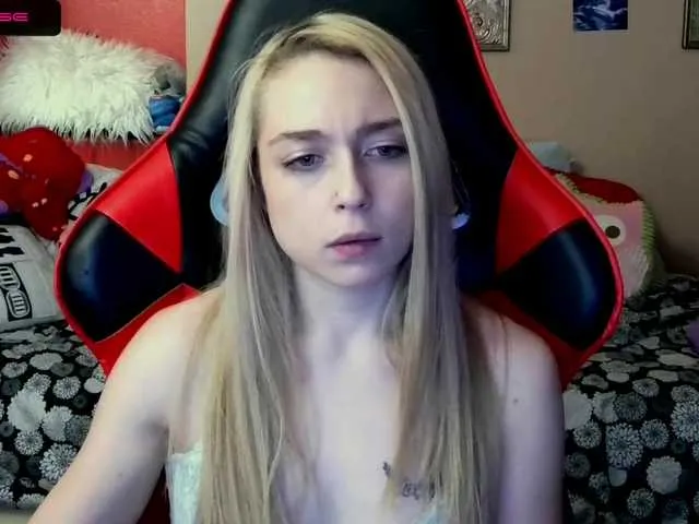 Live sex webcam photo for bubblybubbles #273277633