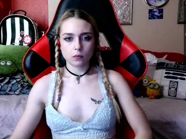 Live sex webcam photo for bubblybubbles #273682443