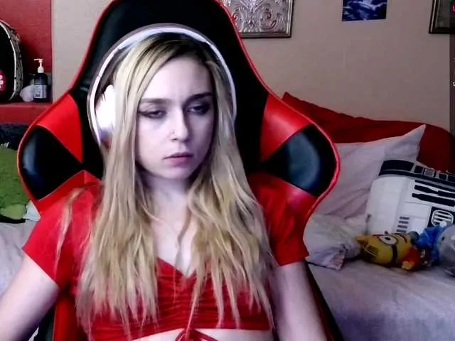 Live sex webcam photo for bubblybubbles #273759551