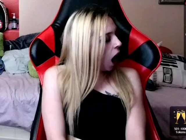 Live sex webcam photo for bubblybubbles #273807979