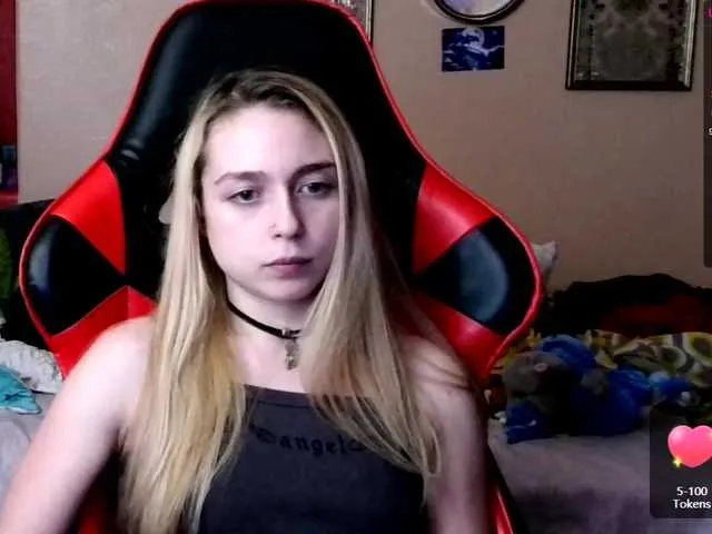 Live sex webcam photo for bubblybubbles #273856817
