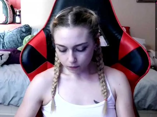Live sex webcam photo for bubblybubbles #274131676